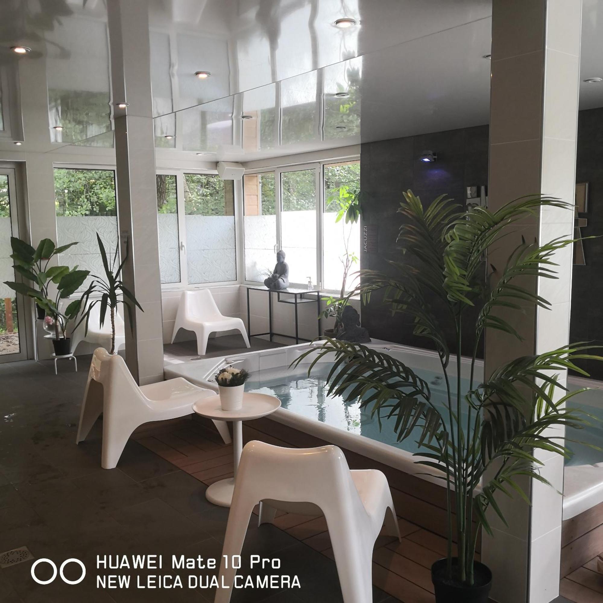 Charmant Mobil Home Style Chalet 贝斯和圣阿纳斯泰斯 外观 照片