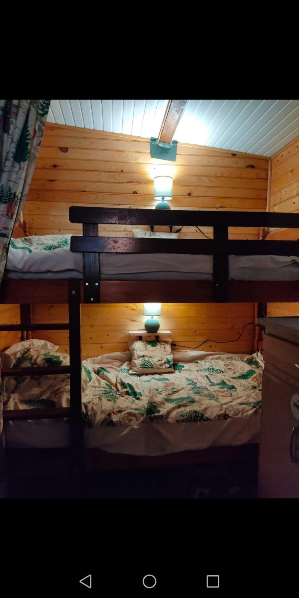Charmant Mobil Home Style Chalet 贝斯和圣阿纳斯泰斯 外观 照片
